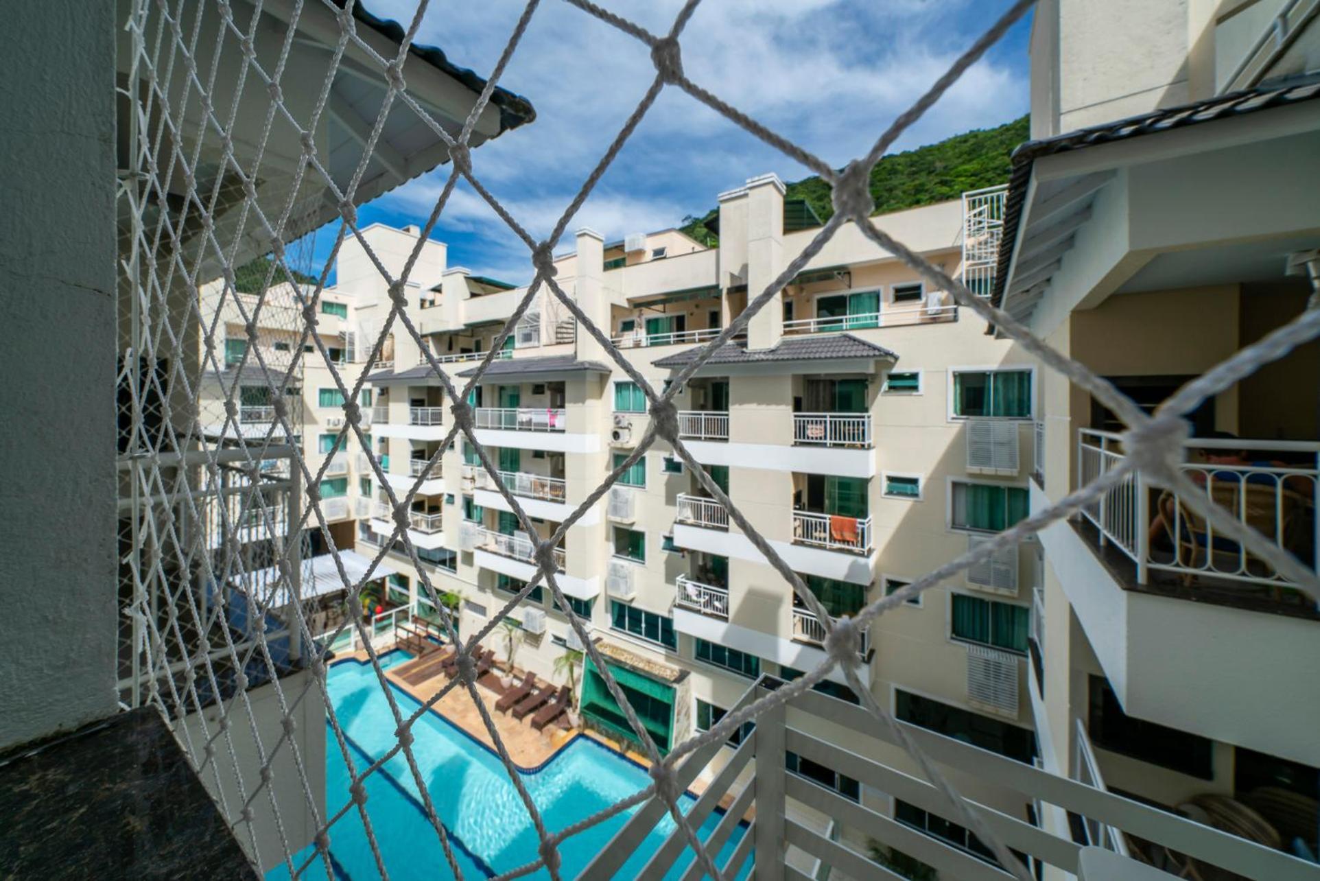 Bombinhas Summer Beach Exterior photo